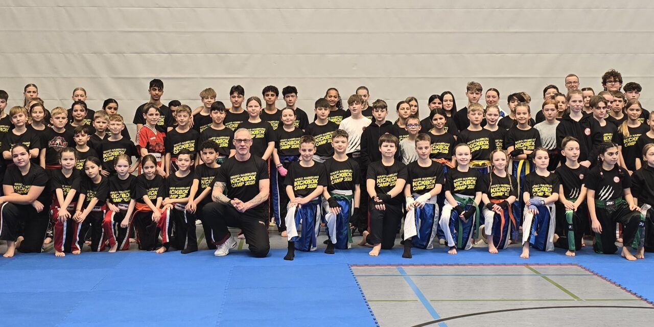 Kickbox Camp 2026 mit 150 Kindern