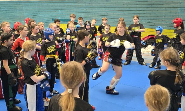 Kickbox Camp 2026 mit 150 Kindern