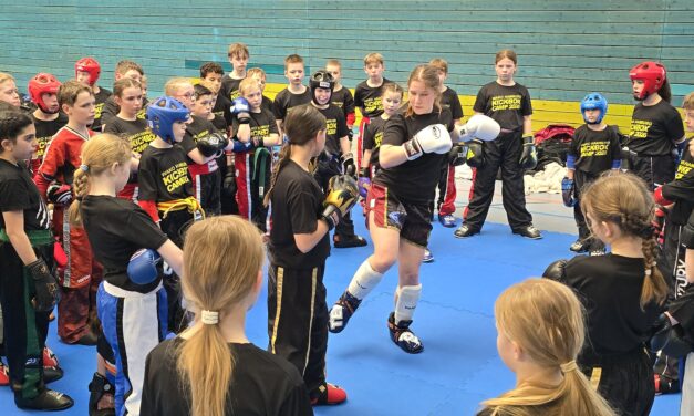 Kickbox Camp 2026 mit 150 Kindern