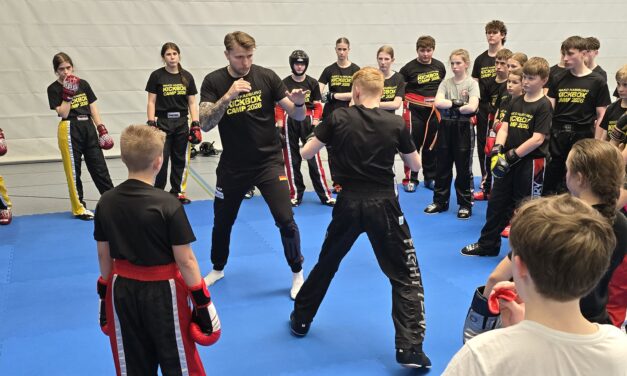 Kickbox Camp 2026 mit 150 Kindern